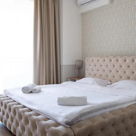 - Waterfront Belgrado