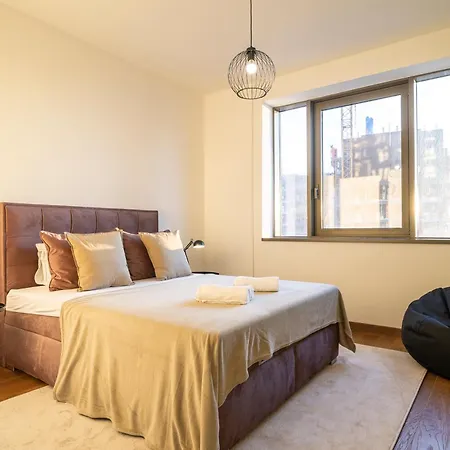 - Waterfront * 贝尔格莱德