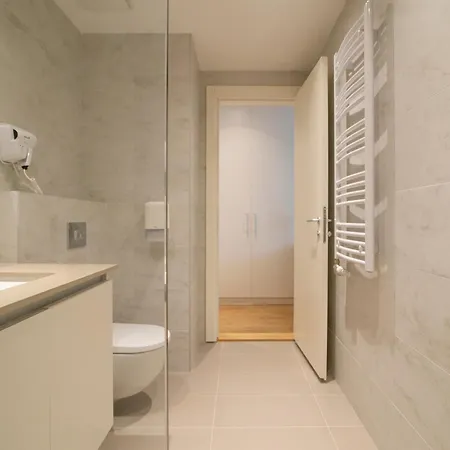 - Waterfront 贝尔格莱德